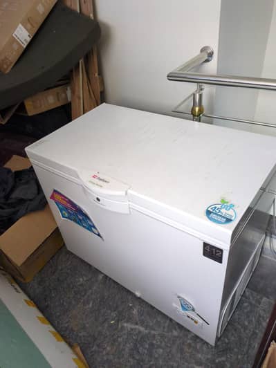 Defreezer Dawlance brand new