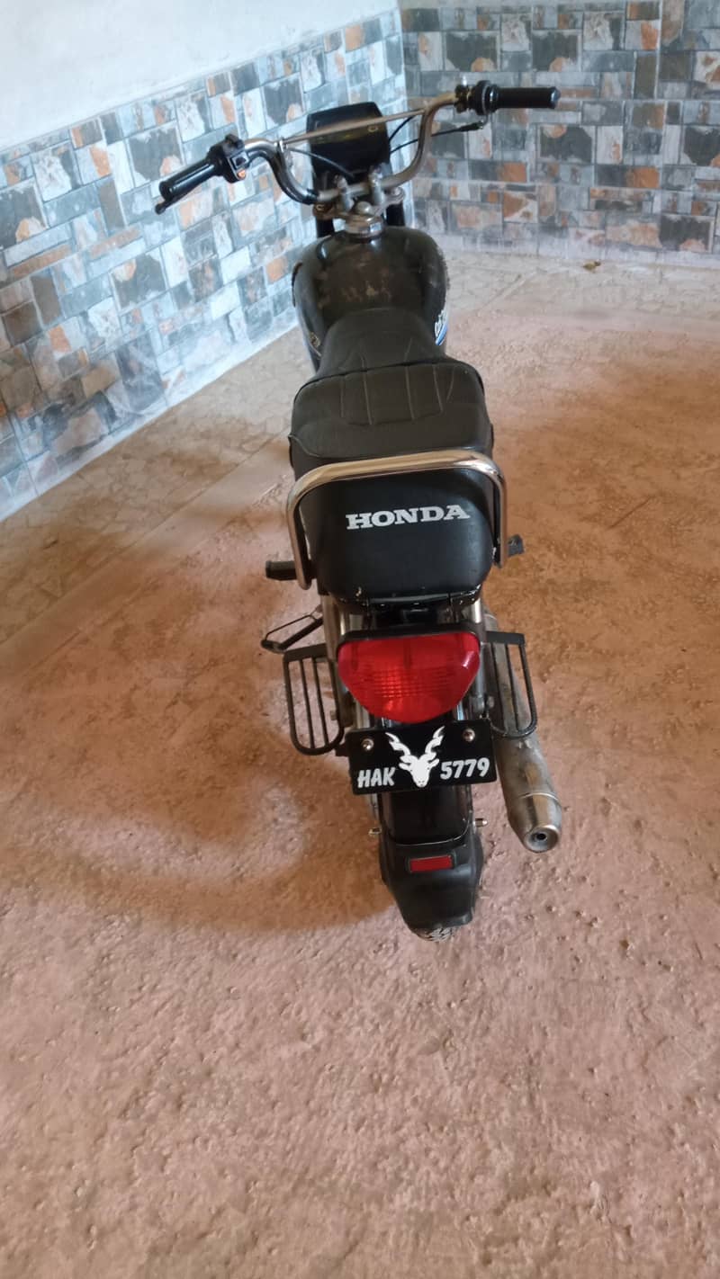 Honda baike CD 70 5