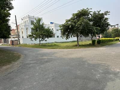 2 Kanal Prime Corner Plot for Sale in Engineers Town, Sector A
