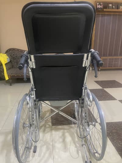 Wheel chair