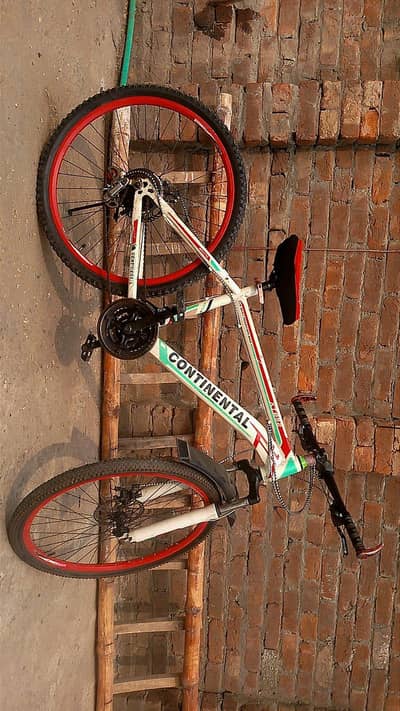 Continental mountain bike XT852
