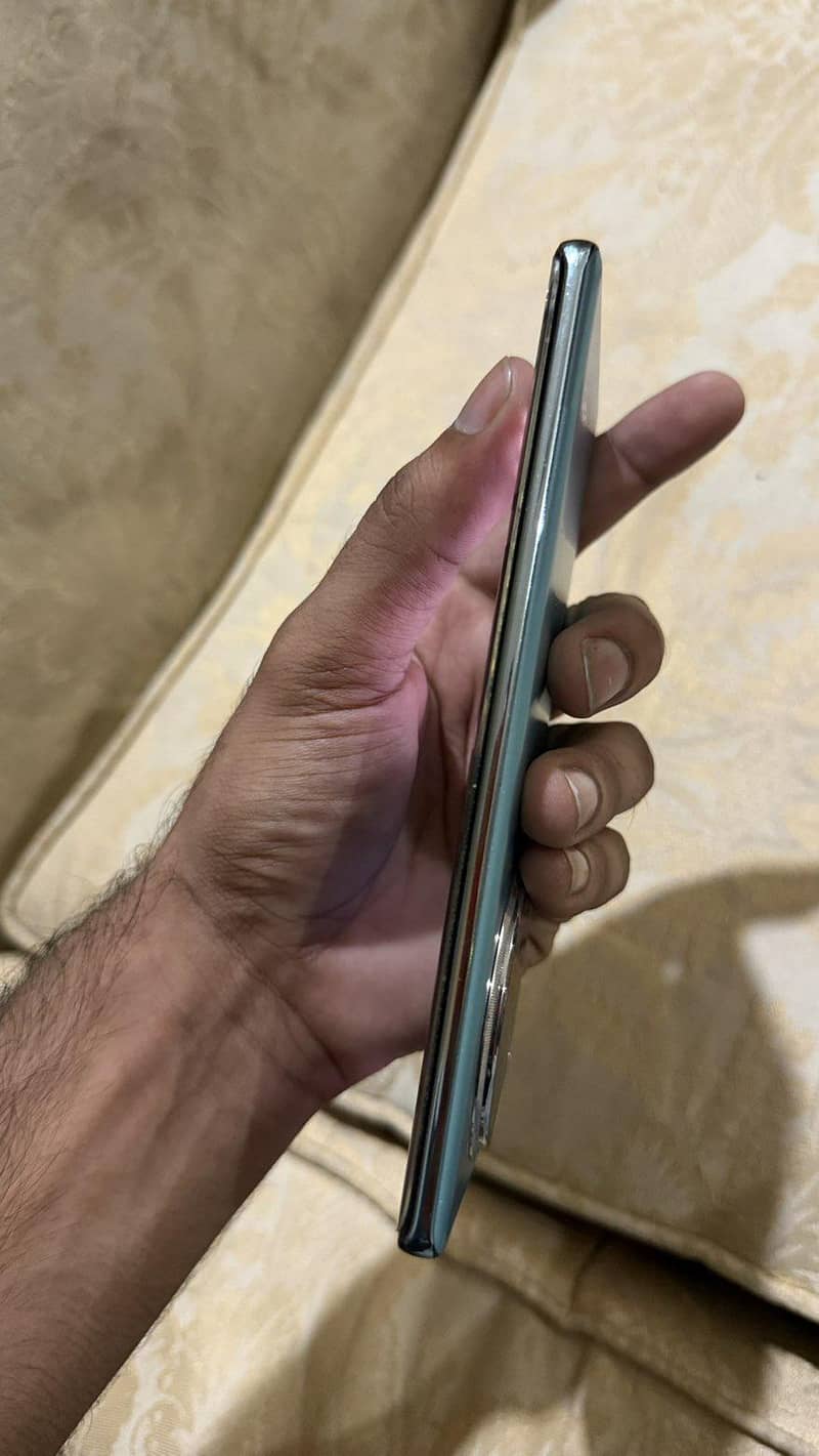 Infinix Zero 40 3