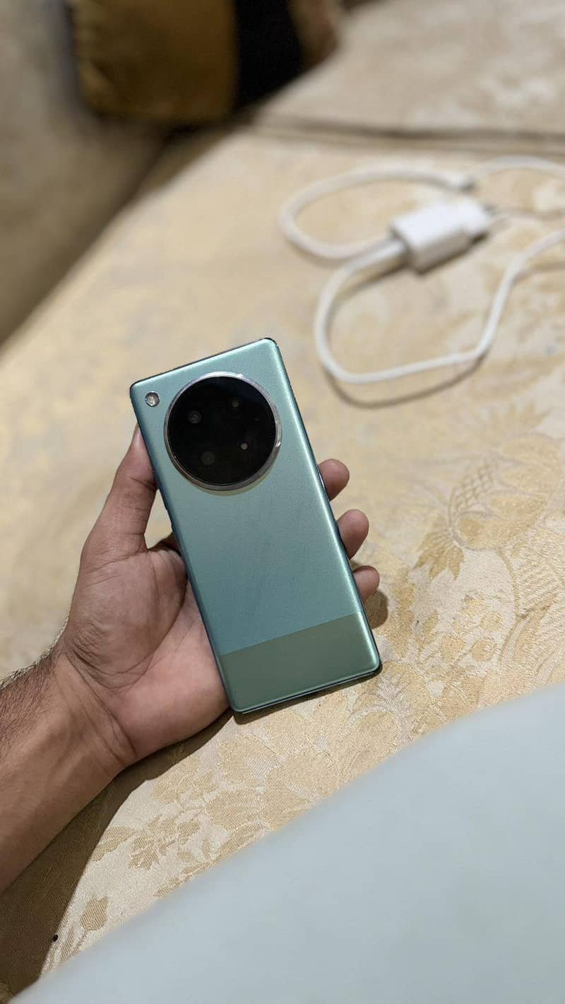 Infinix Zero 40 7