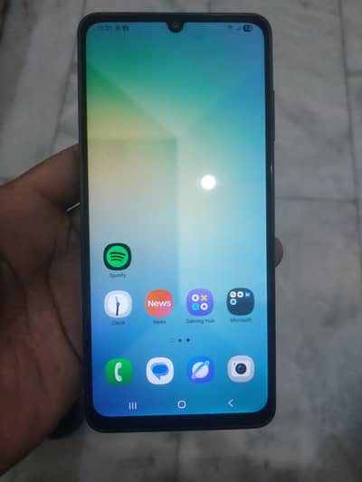 Samsung Mobile A06
