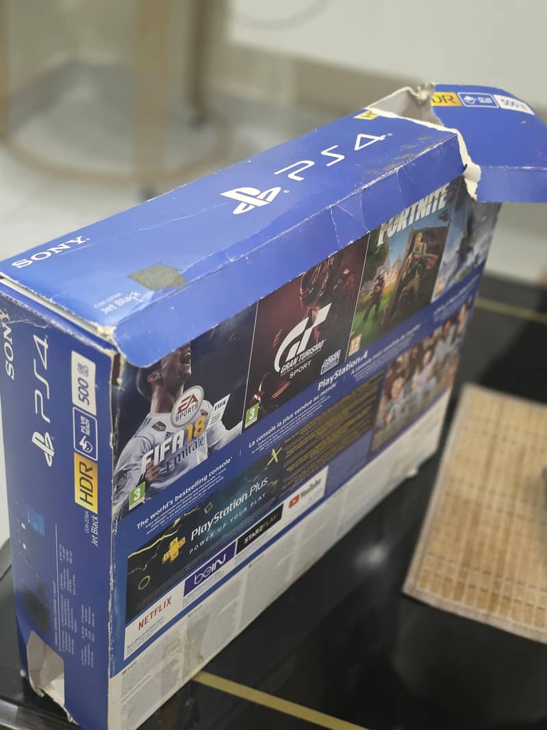 PlayStation 4 3