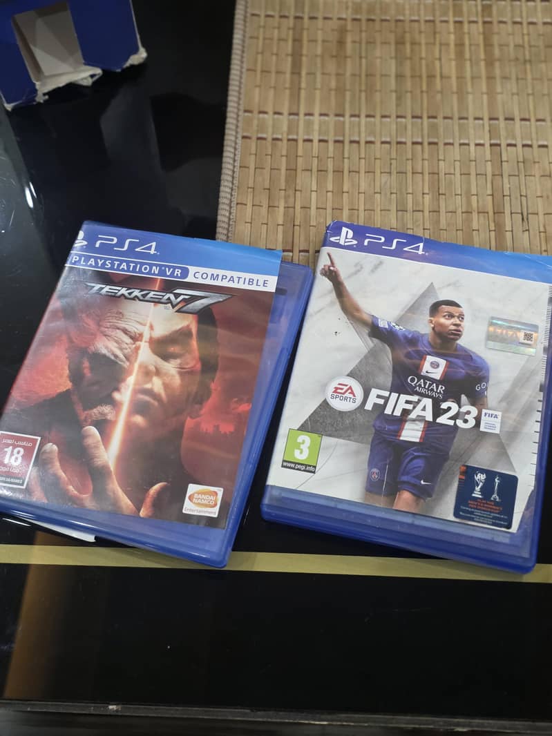 PlayStation 4 4