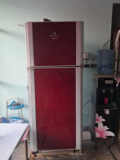 dawlaance freege good condition