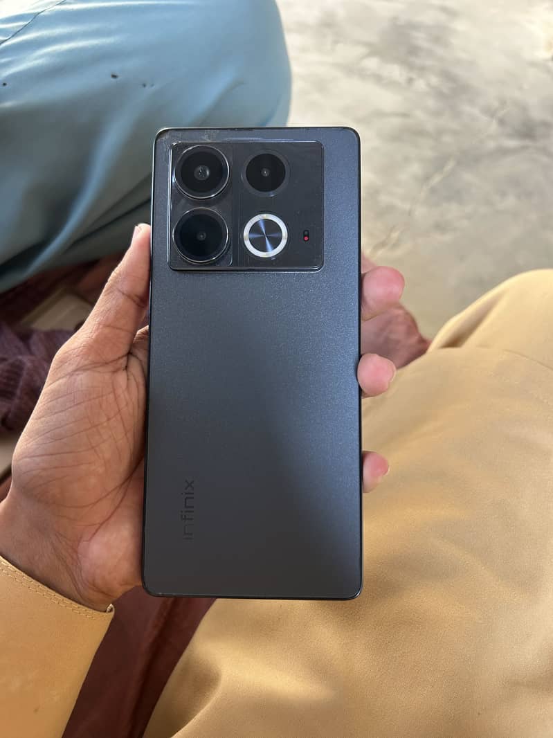 Infinix Note 40 3