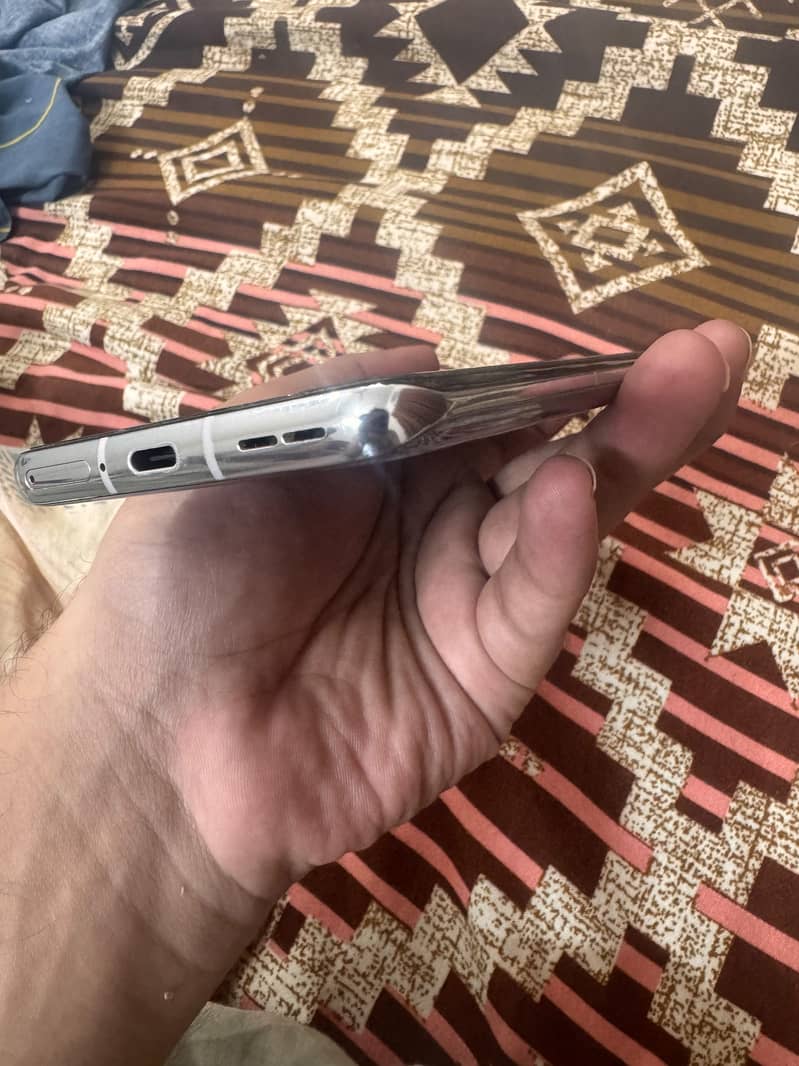 One Plus 9 Pro 3