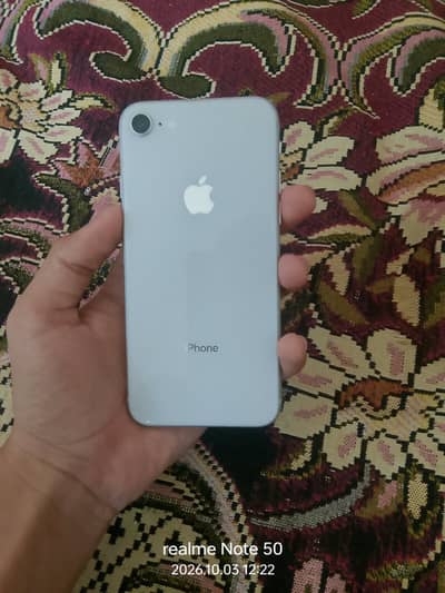 Apple iPhone 8