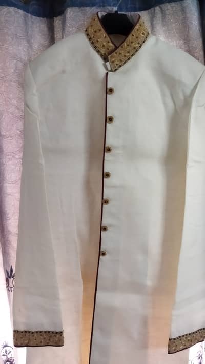 Sherwani (for long man)