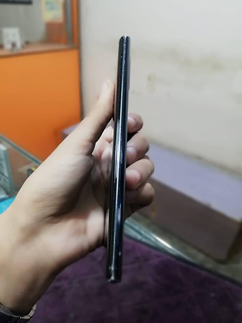 Samsung Mobile Note 10 Plus 3