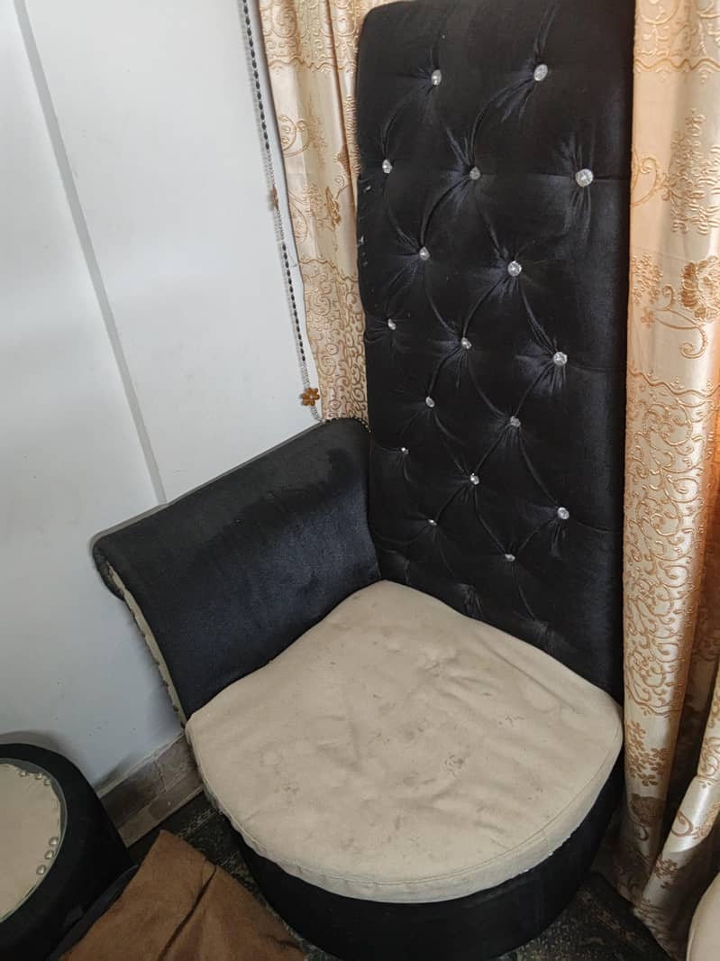 2 royal sofa with it's table 1