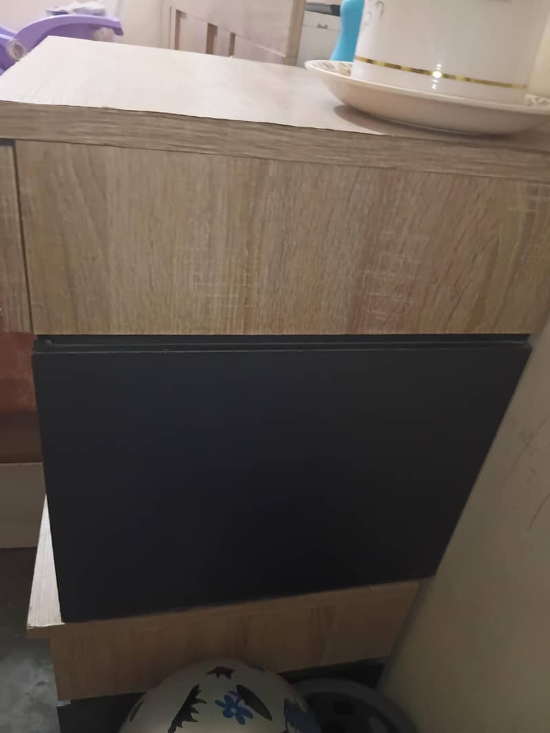 Two side table 3