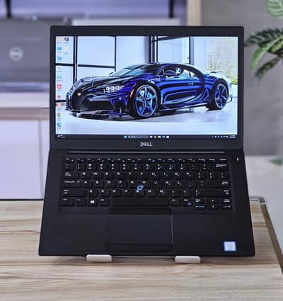 Dell Core i5 7th Generation (Ram 8GB + SSD 256GB) 1080 Display Full HD