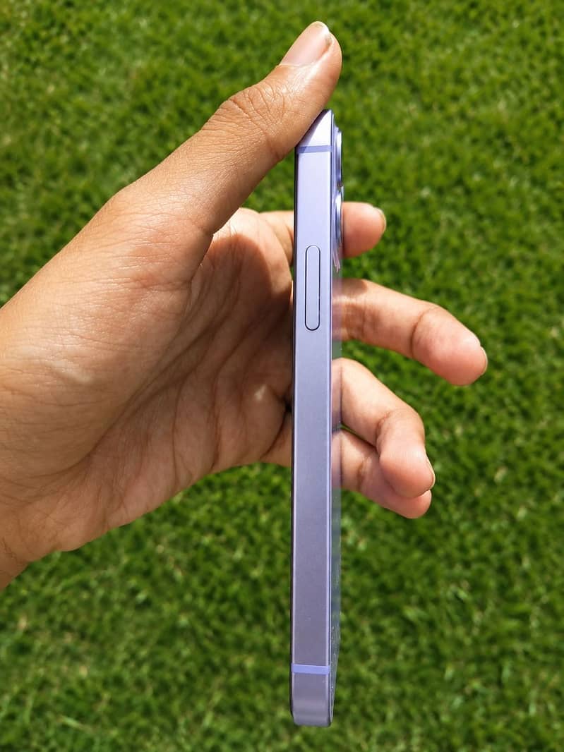 Apple iPhone 12 mini 3