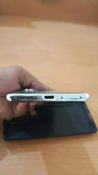 Tecno CAMON 40 Pro 3
