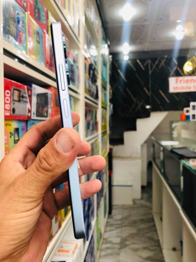 Realme Note 60 1