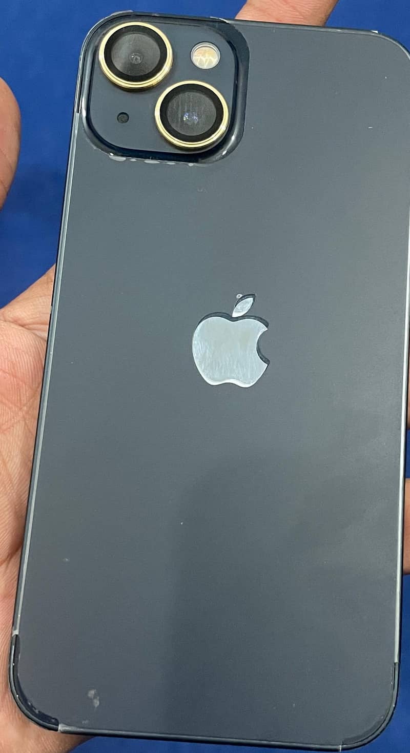 Apple iPhone 13 5