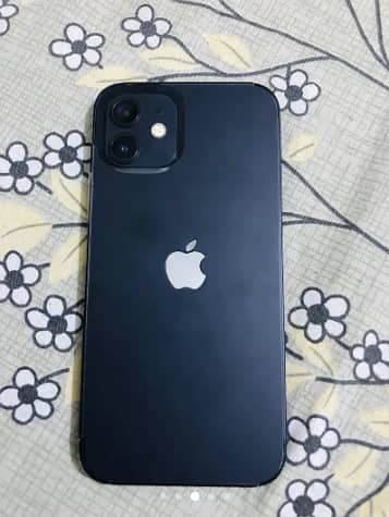 Apple iPhone 12 2