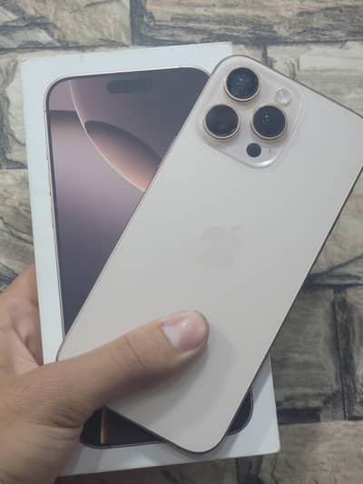 Apple iPhone 16 Pro Max