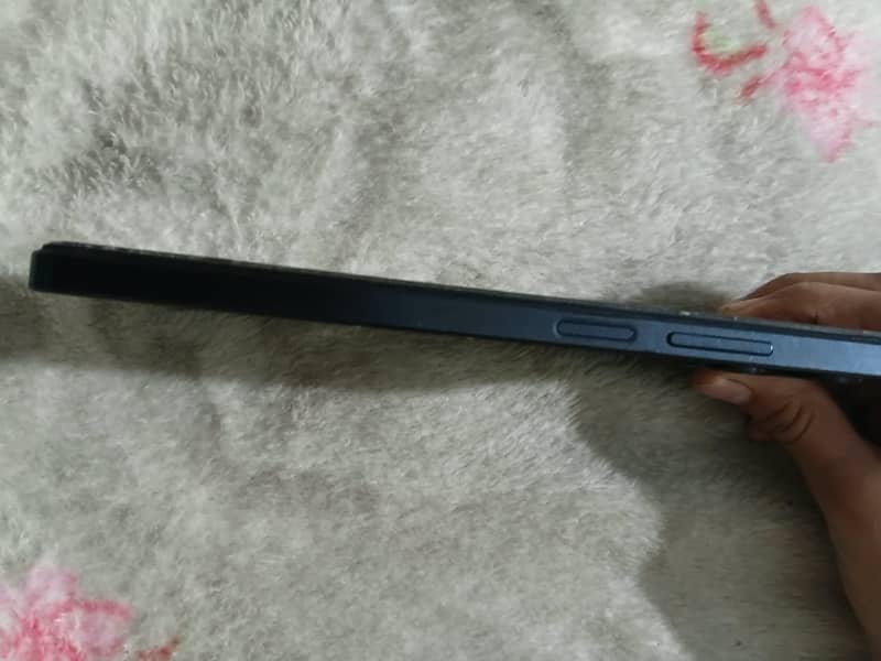 Realme C51 0