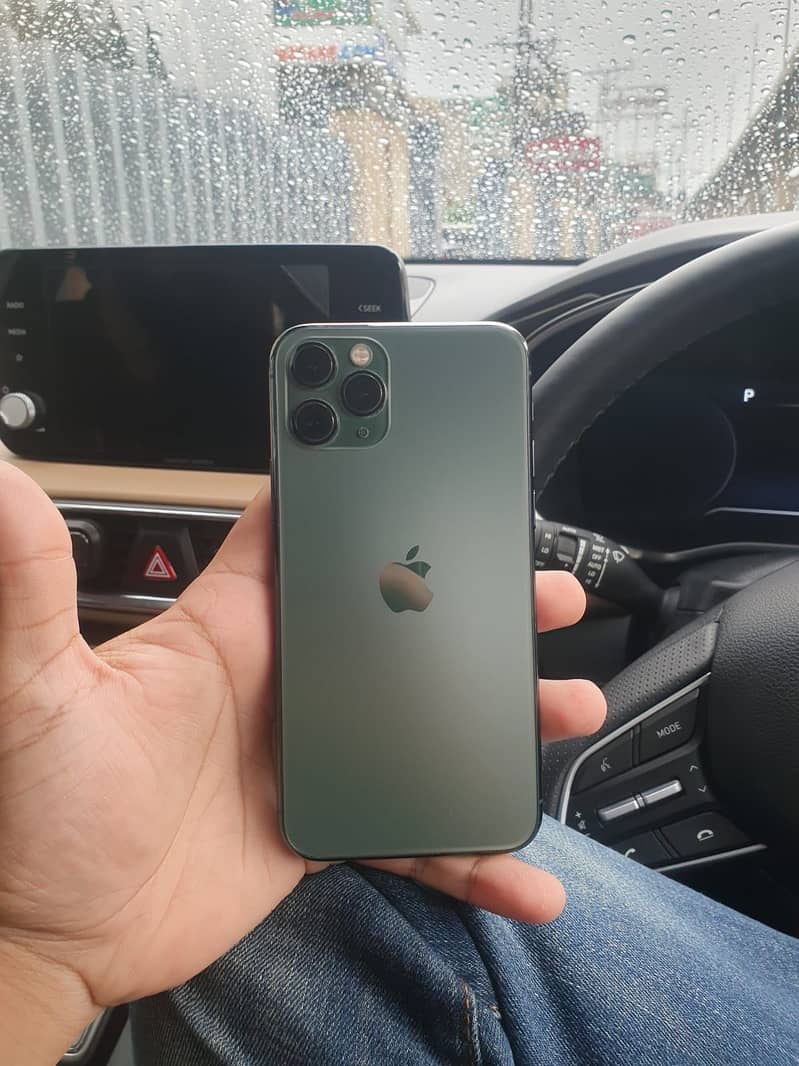 Apple iPhone 11 Pro 1