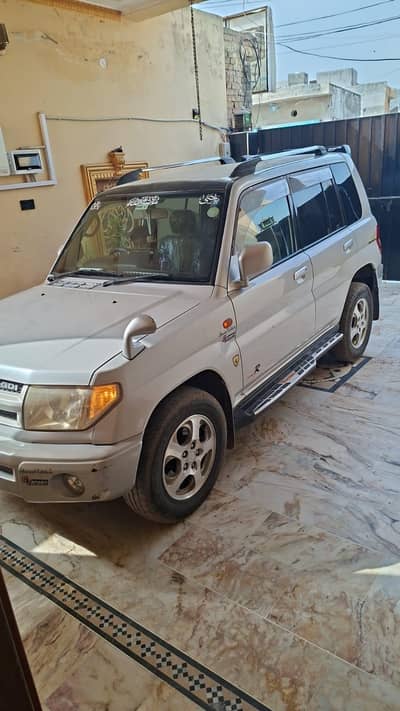 Mitsubishi Pajero 1999