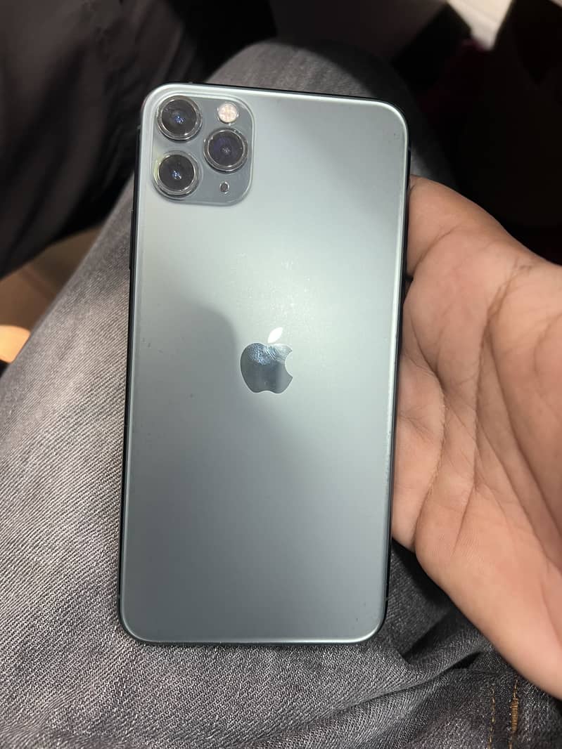 Apple iPhone 11 Pro Max 1