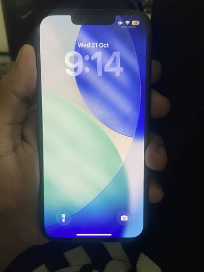 Apple iPhone 13