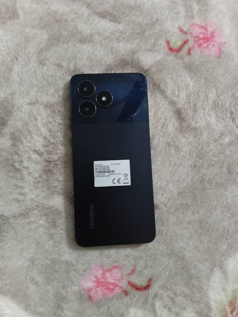 Realme C51 5