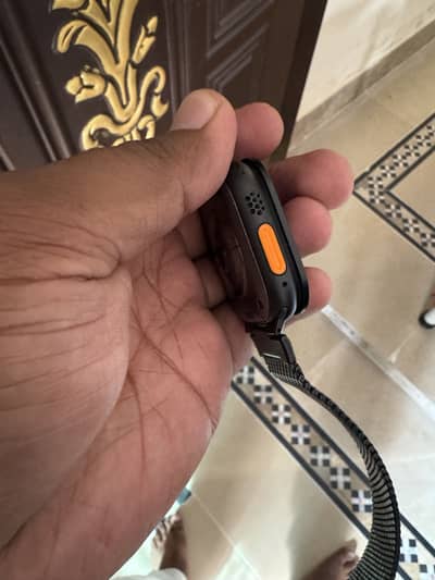 Ultra 3 black colour