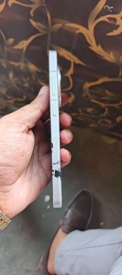 OnePlus Ace 5 – 12GB RAM / 256GB Storage