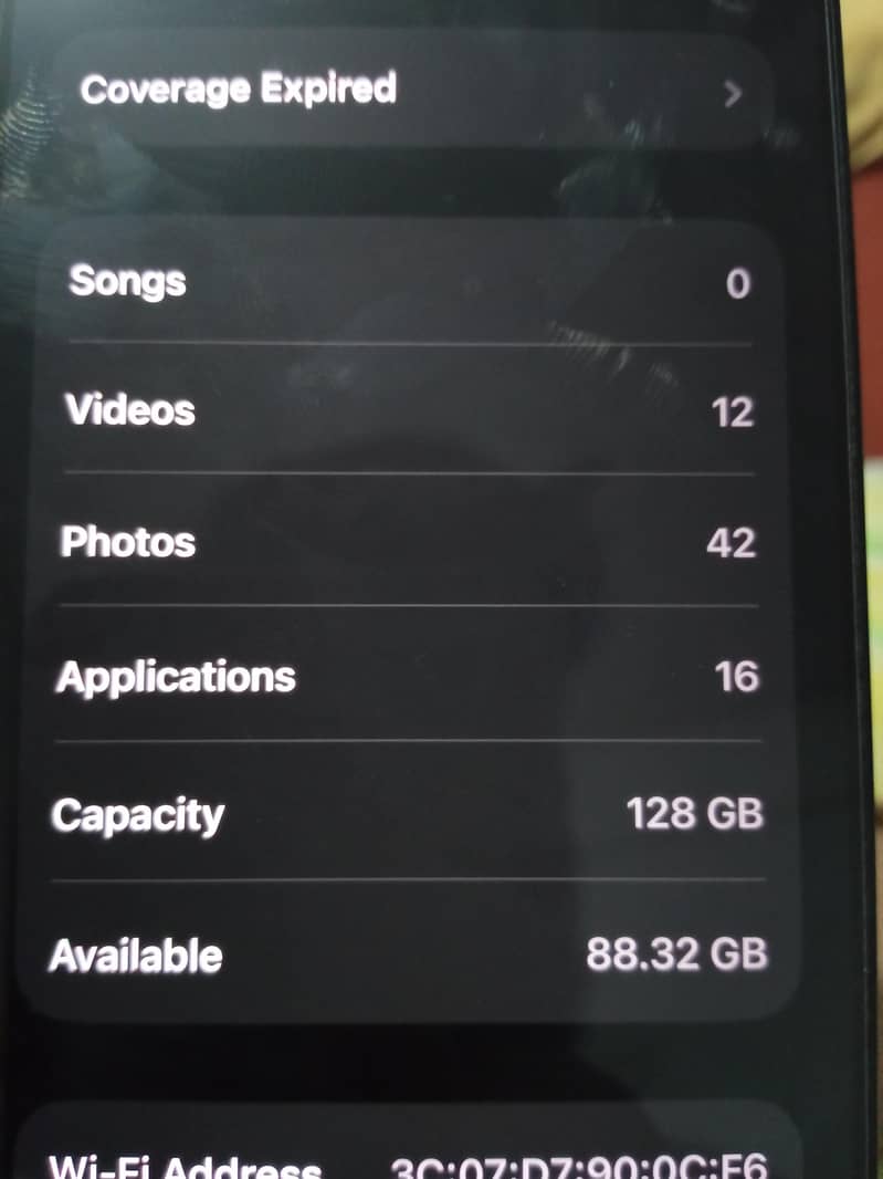 Apple iPhone 14 3