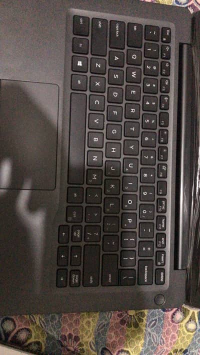 Dell latitude 7300 8/256 10/10
