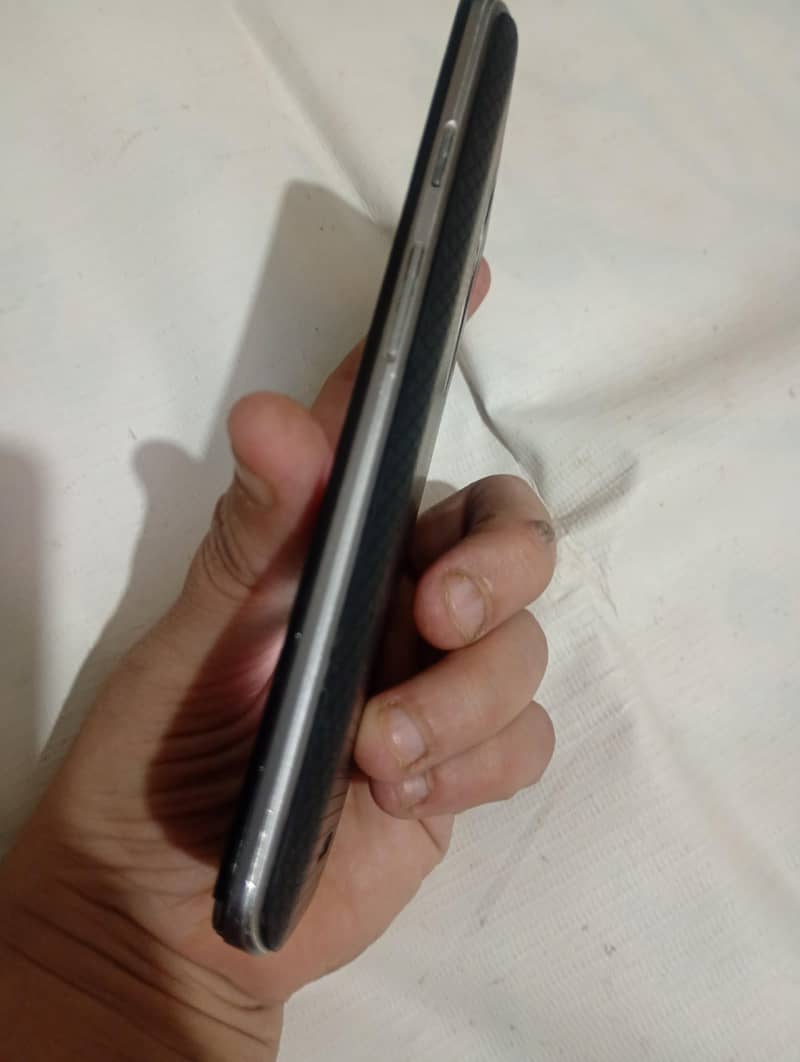 Droid turbo 2 3