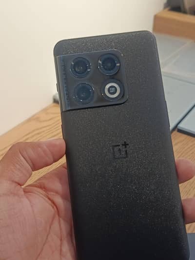 One Plus 10 Pro 5G