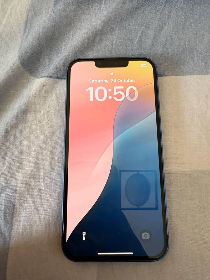 Apple iPhone 13 1