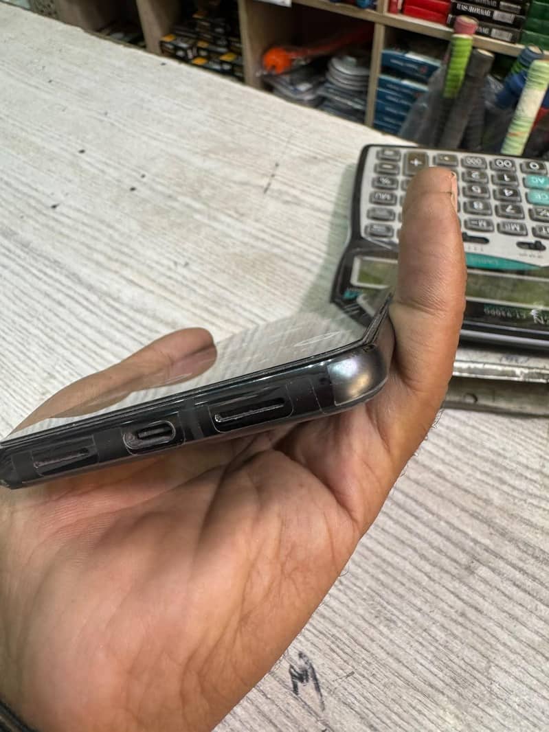 Google Pixel 8 Pro 14