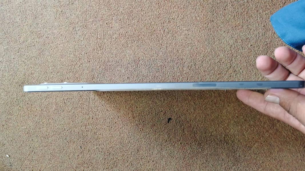 legend yoga tab 2