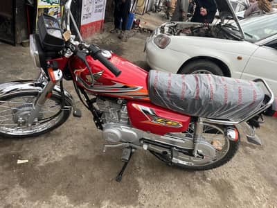 Honda 125 26/27