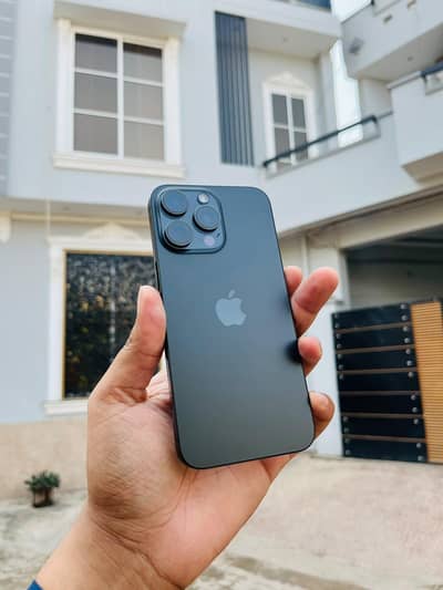 iPhone 15 Pro Max