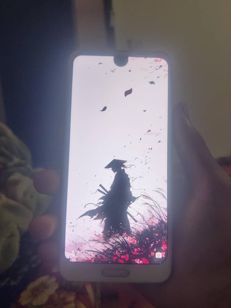 Sharp Aquos R2 EXCHANGE POSSIBLE 4