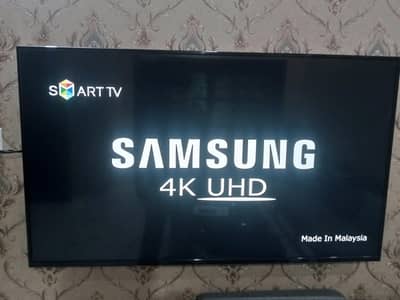 2 Samsung Android Smart LED's for sale in brand new condition