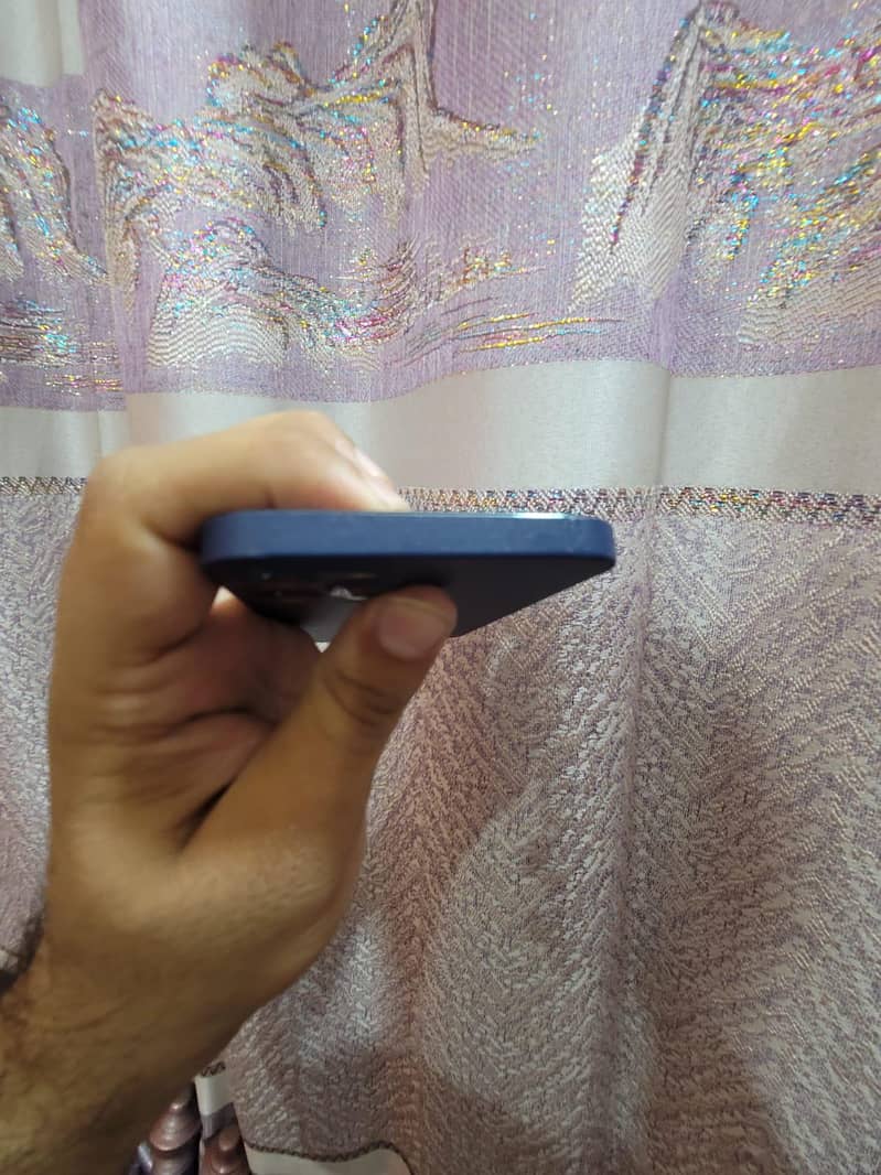 Apple iPhone 12 Pro 2
