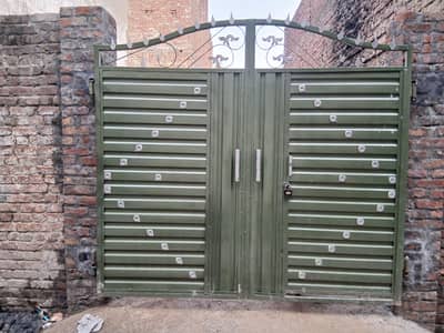 Main Gate 8×8.3  feet