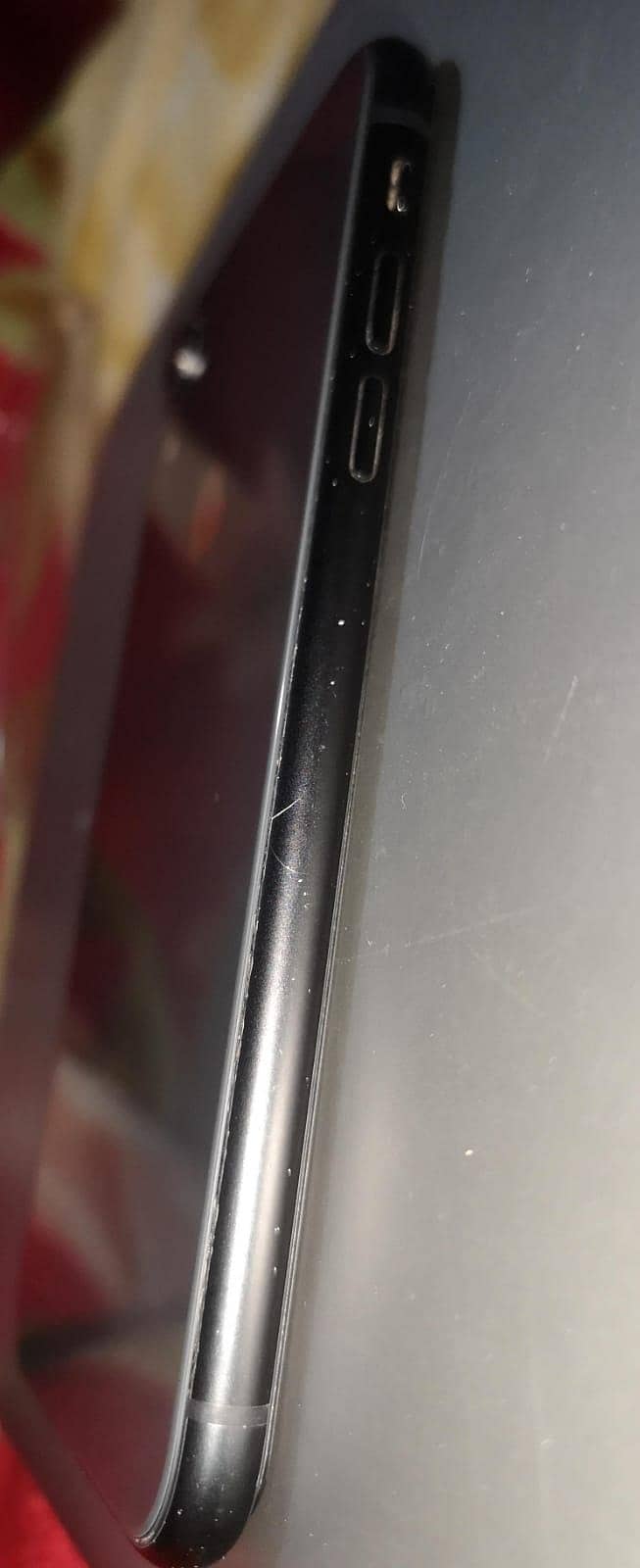 Apple iPhone XR 4