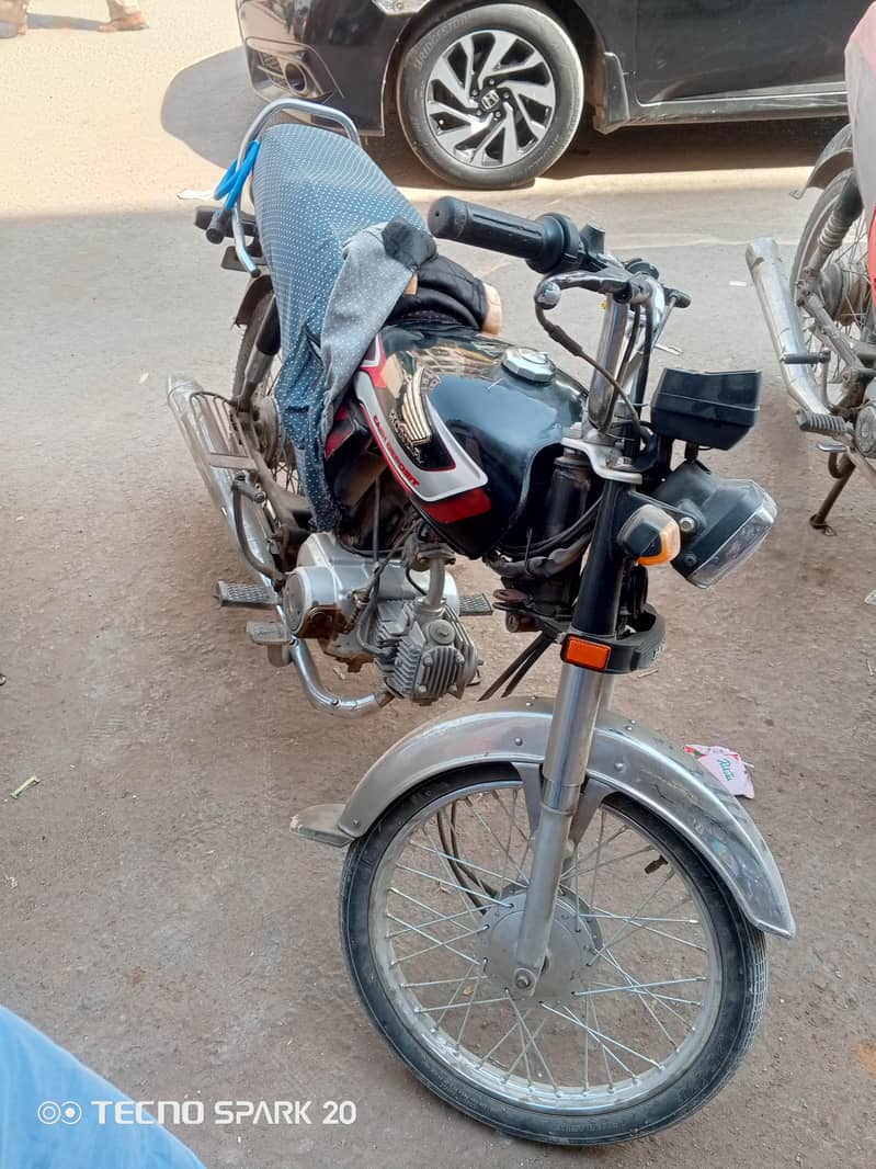 Honda CD 70 5