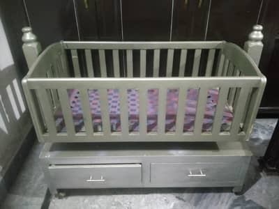 Wooden Baby Cot / Crib with 2 Drawers & Trolley wheels - Swing Crib