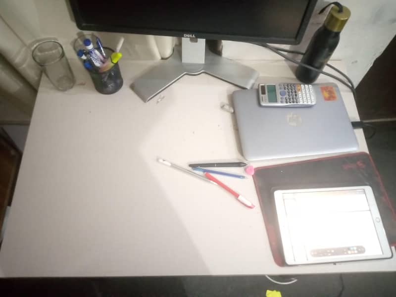 good quality computer table 1